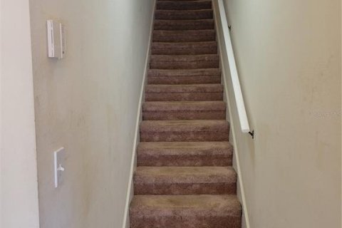 Townhouse in Palm Harbor, Florida 2 bedrooms, 108.23 sq.m. № 2227100 - photo 3