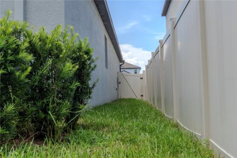 House in Riverview, Florida 3 bedrooms, 160.91 sq.m. № 1877193 - photo 27