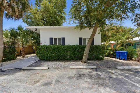 Immobilier commercial à vendre à Fort Lauderdale, Floride: 176.7 m2 № 2077898 - photo 10