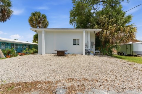 Immobilier commercial à vendre à Fort Lauderdale, Floride: 176.7 m2 № 2077898 - photo 9