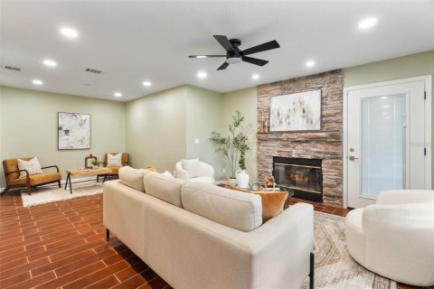 Casa en venta en Winter Springs, Florida, 4 dormitorios, 172.33 m2 № 1919492 - foto 7