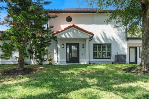 Casa en venta en Winter Springs, Florida, 4 dormitorios, 172.33 m2 № 1919492 - foto 1