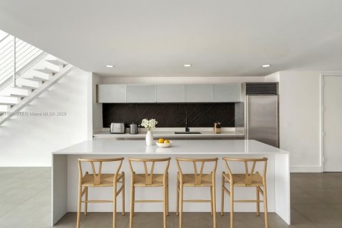 Купить кондоминиум в Майами, Флорида 2 спальни, 167.41м2, № 1947862 - фото 4