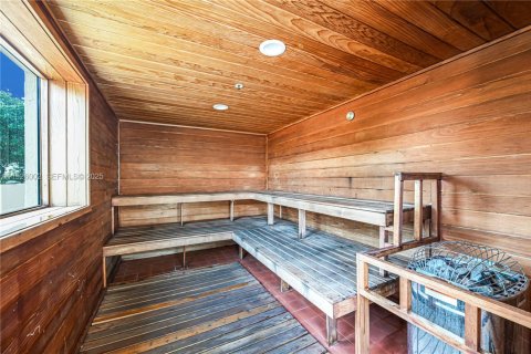 Снять в аренду кондоминиум в Майами, Флорида 1 спальня, 78.97м2, № 1986572 - фото 26