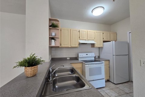 Condominio en alquiler en Orlando, Florida, 2 dormitorios, 93.74 m2 № 1848100 - foto 15