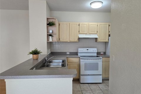Condominio en alquiler en Orlando, Florida, 2 dormitorios, 93.74 m2 № 1848100 - foto 9