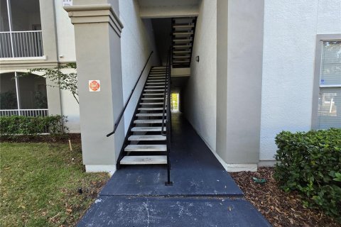 Condominio en alquiler en Orlando, Florida, 2 dormitorios, 93.74 m2 № 1848100 - foto 4