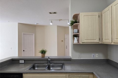 Condominio en alquiler en Orlando, Florida, 2 dormitorios, 93.74 m2 № 1848100 - foto 10