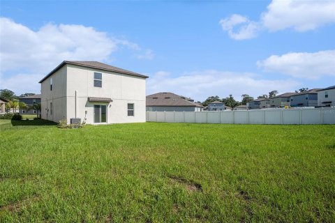 House in ABBOTT SQUARE in Zephyrhills, Florida 5 bedrooms, 221.94 sq.m. № 1796632 - photo 21