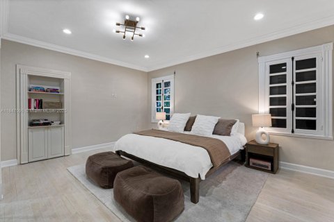 Villa ou maison à louer à Miami Beach, Floride: 7 chambres, 567.08 m2 № 1848757 - photo 27