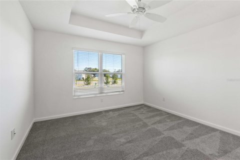 House in The Villages, Florida 3 bedrooms, 131.83 sq.m. № 1525394 - photo 26