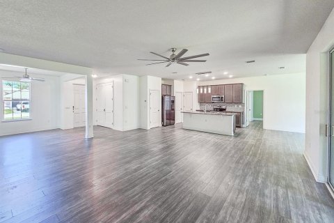 House in Palm Coast, Florida 4 bedrooms, 223.06 sq.m. № 1401850 - photo 9