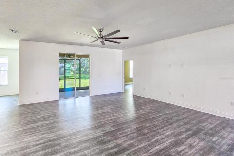 House in Palm Coast, Florida 4 bedrooms, 223.06 sq.m. № 1401850 - photo 7