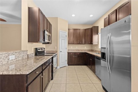 Adosado en venta en Tampa, Florida, 3 dormitorios, 157.56 m2 № 1856227 - foto 8