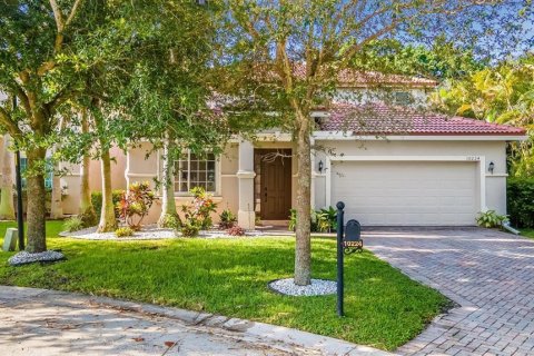 Casa en alquiler en Boca Raton, Florida, 4 dormitorios, 264.96 m2 № 1142363 - foto 1