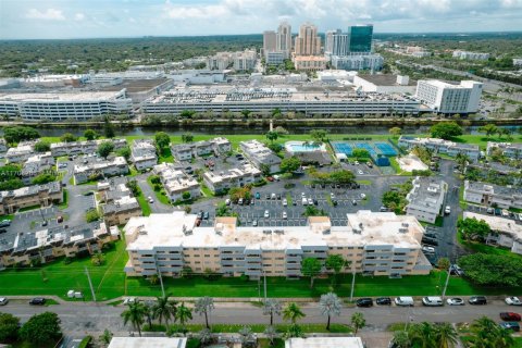 Condominio en venta en Miami, Florida, 3 dormitorios, 111.48 m2 № 1460850 - foto 5