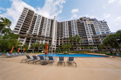 Condo in Miami, Florida, 1 bedroom  № 1839282 - photo 20