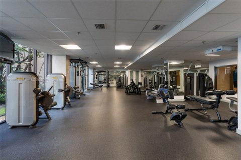 Condo in Miami, Florida, 1 bedroom  № 1839282 - photo 30
