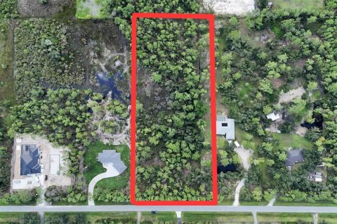 Land in North Port, Florida № 1917810 - photo 1