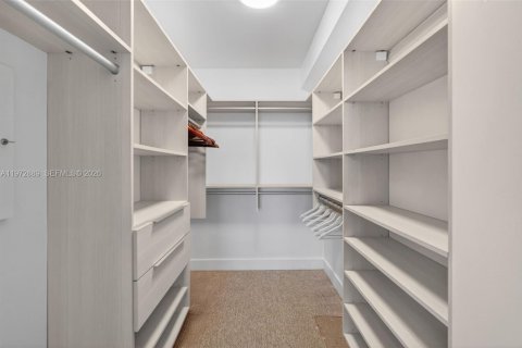 Condominio en venta en Aventura, Florida, 2 dormitorios, 116.78 m2 № 2033967 - foto 16