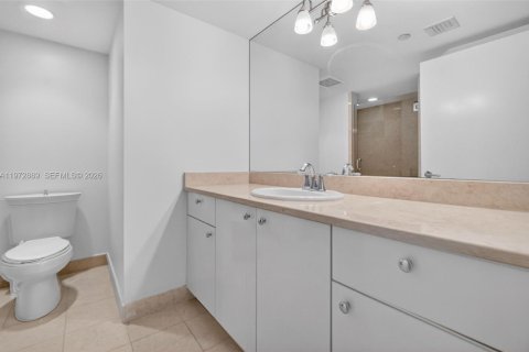 Condominio en venta en Aventura, Florida, 2 dormitorios, 116.78 m2 № 2033967 - foto 19