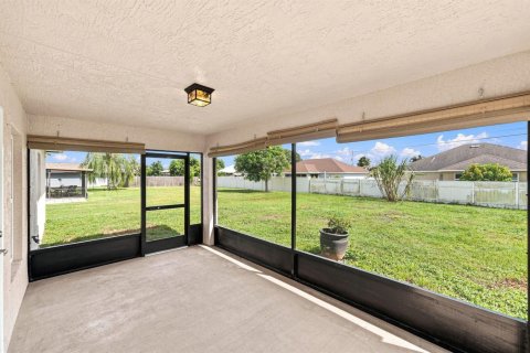 Casa en venta en Port St. Lucie, Florida, 3 dormitorios, 112.97 m2 № 2350989 - foto 29