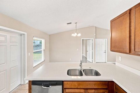 Casa en venta en Port St. Lucie, Florida, 3 dormitorios, 112.97 m2 № 2350989 - foto 17