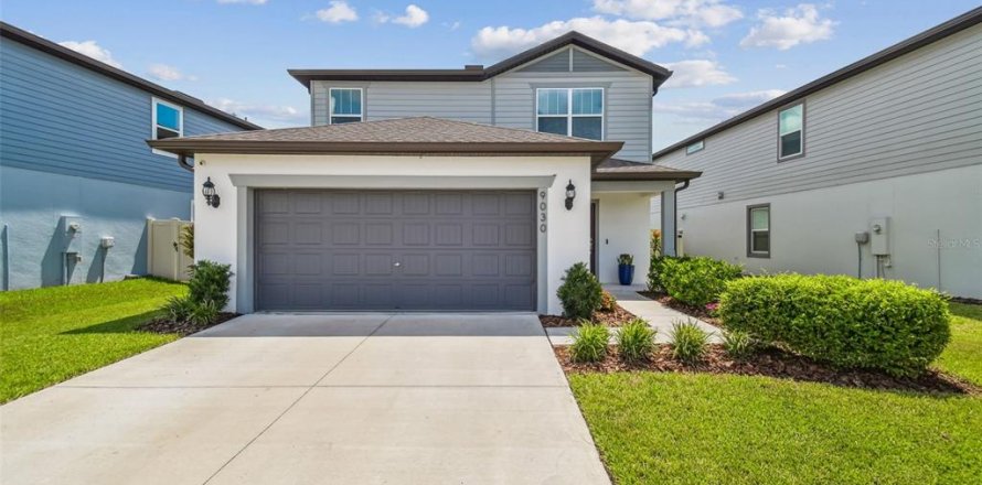 House in Wesley Chapel, Florida 4 bedrooms, 204.66 sq.m. № 1876069