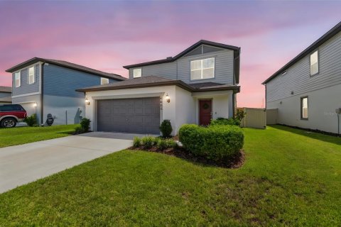 House in Wesley Chapel, Florida 4 bedrooms, 204.66 sq.m. № 1876069 - photo 2