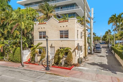 Commercial property in Miami Beach, Florida № 2046485 - photo 4