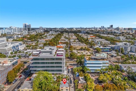 Commercial property in Miami Beach, Florida № 2046485 - photo 8