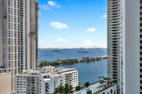 Condo in Miami, Florida, 3 bedrooms  № 2331927 - photo 11