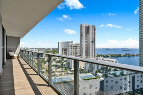 Condo in Miami, Florida, 3 bedrooms  № 2331927 - photo 27
