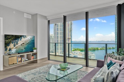 Condo in Miami, Florida, 3 bedrooms  № 2331927 - photo 23