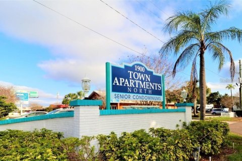 Condo in Saint Petersburg, Florida, 1 bedroom  № 1869767 - photo 28