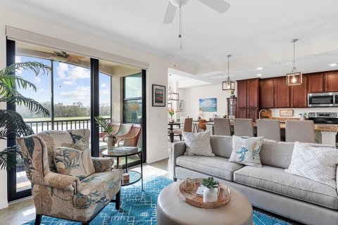 Condo in Lakewood Ranch, Florida, 2 bedrooms in LAKEWOOD NATIONAL  № 1717909 - photo 8