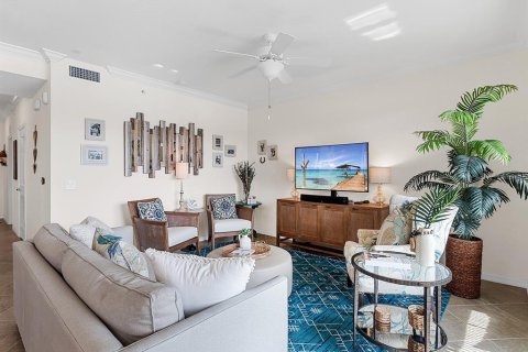 Condo in Lakewood Ranch, Florida, 2 bedrooms in LAKEWOOD NATIONAL  № 1717909 - photo 11