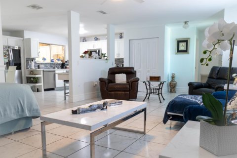 Villa ou maison à vendre à Lake Worth, Floride: 3 chambres, 161.09 m2 № 2078116 - photo 11