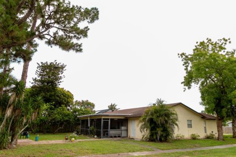 Villa ou maison à vendre à Lake Worth, Floride: 3 chambres, 161.09 m2 № 2078116 - photo 5