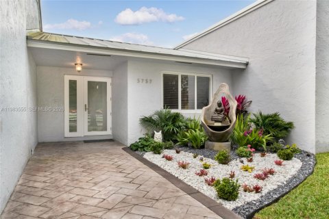 Casa en venta en Cooper City, Florida, 3 dormitorios, 153.2 m2 № 2049702 - foto 11