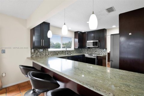 Casa en venta en Cooper City, Florida, 3 dormitorios, 153.2 m2 № 2049702 - foto 18