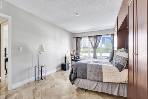 Condominio en venta en Pompano Beach, Florida, 2 dormitorios, 117.52 m2 № 2250543 - foto 30