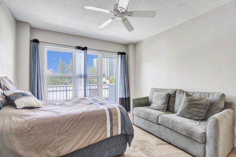 Condominio en venta en Pompano Beach, Florida, 2 dormitorios, 117.52 m2 № 2250543 - foto 20