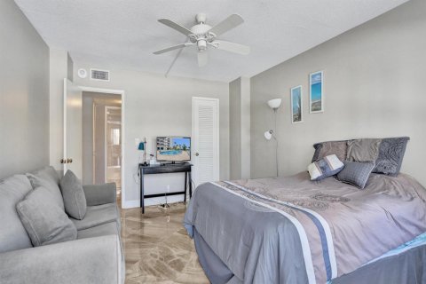 Condominio en venta en Pompano Beach, Florida, 2 dormitorios, 117.52 m2 № 2250543 - foto 21