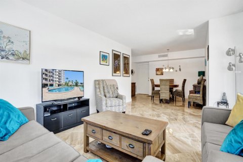 Condominio en venta en Pompano Beach, Florida, 2 dormitorios, 117.52 m2 № 2250543 - foto 17