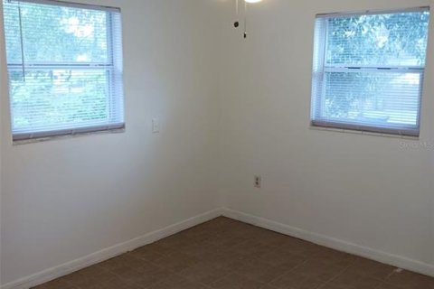 Villa ou maison à louer à Brooksville, Floride: 3 chambres, 115.2 m2 № 2101039 - photo 8