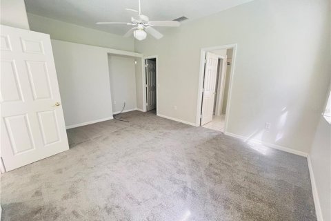 Villa ou maison à louer à Kissimmee, Floride: 3 chambres, 142.88 m2 № 2105313 - photo 13