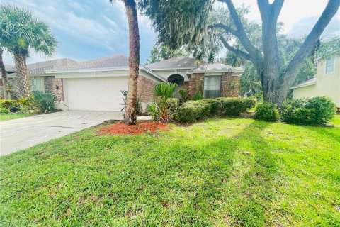 Villa ou maison à louer à Kissimmee, Floride: 3 chambres, 142.88 m2 № 2105313 - photo 2