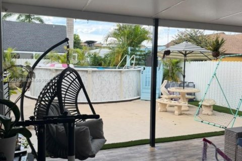 Villa ou maison à vendre à Homestead, Floride: 3 chambres, 124.12 m2 № 2399795 - photo 25