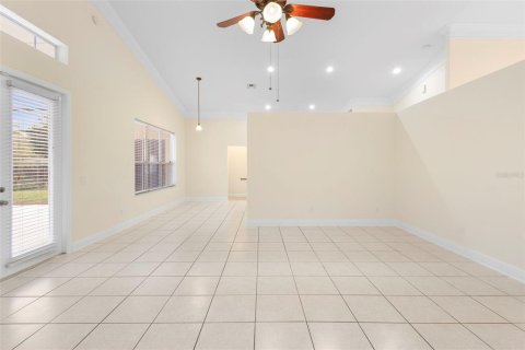 House in Oviedo, Florida 5 bedrooms, 236.44 sq.m. № 1781125 - photo 19